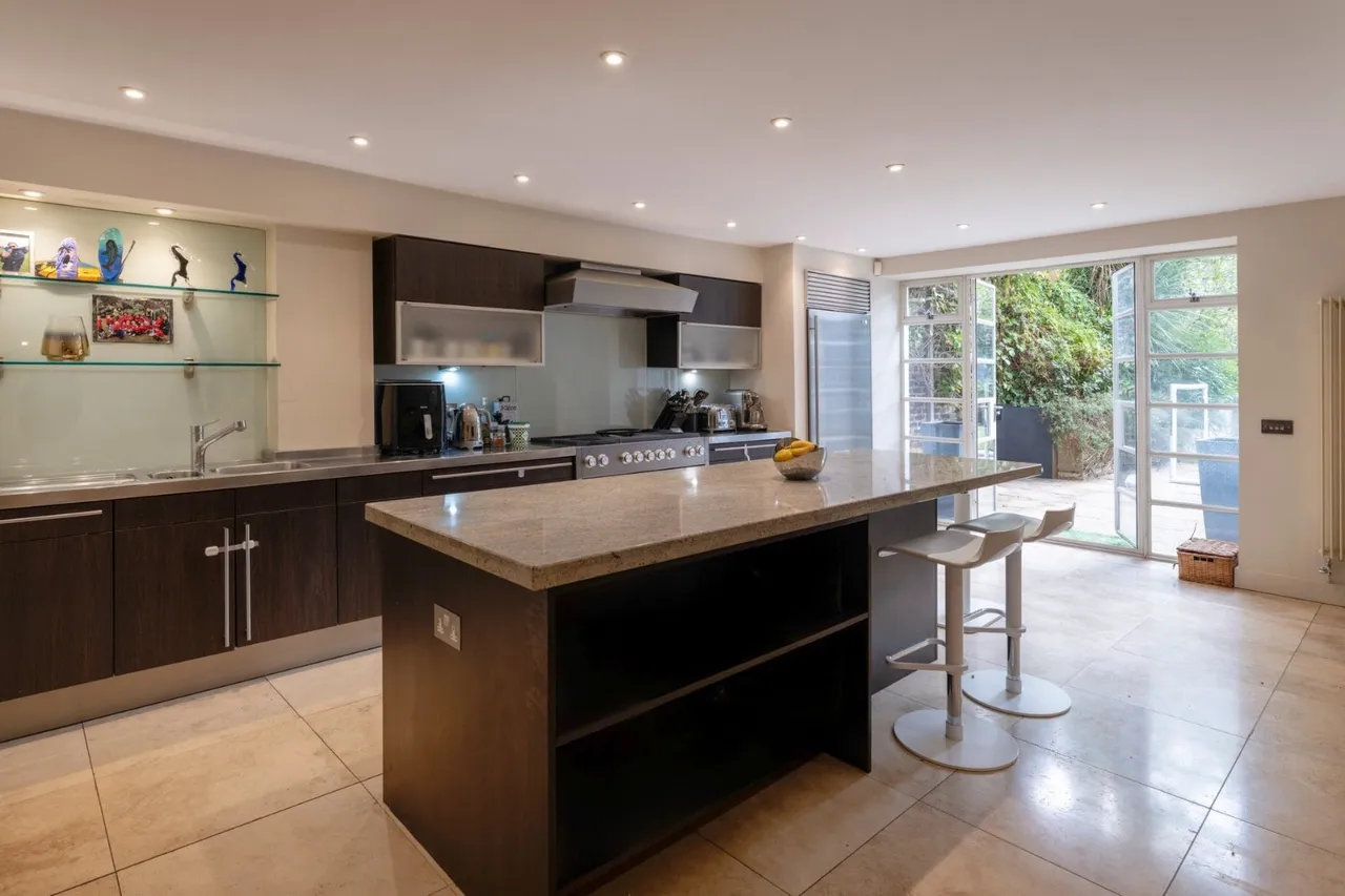Carlton Hill, St Johns Wood, NW8, photo 11