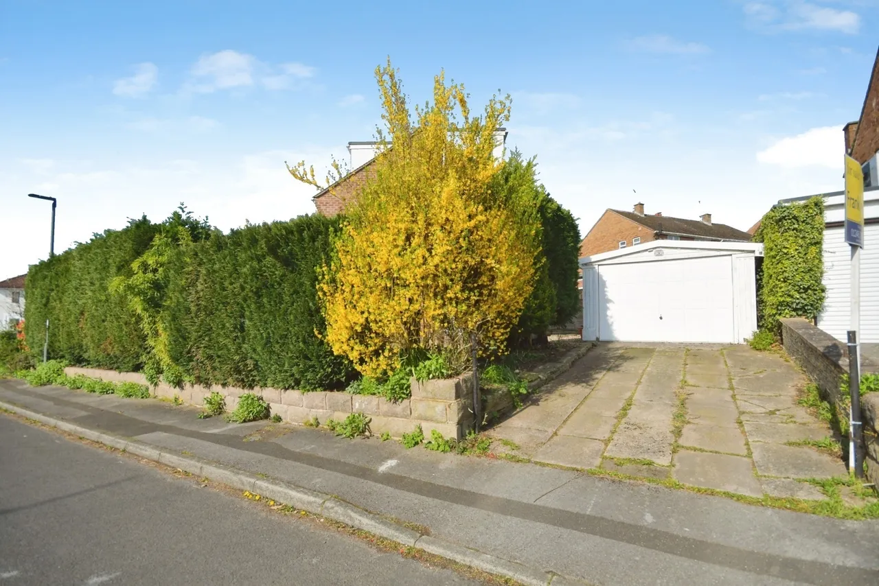 Bateman Close, New Whittington, S43, photo 18