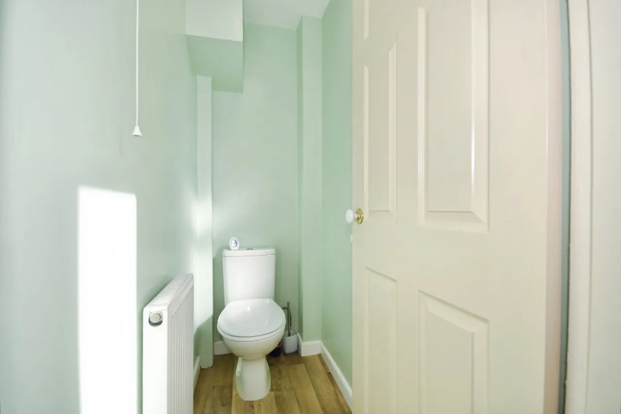 Bateman Close, New Whittington, S43, photo 7