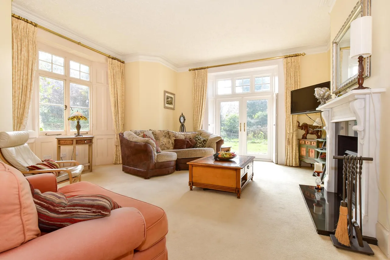 Bonchurch, PO38, photo 10
