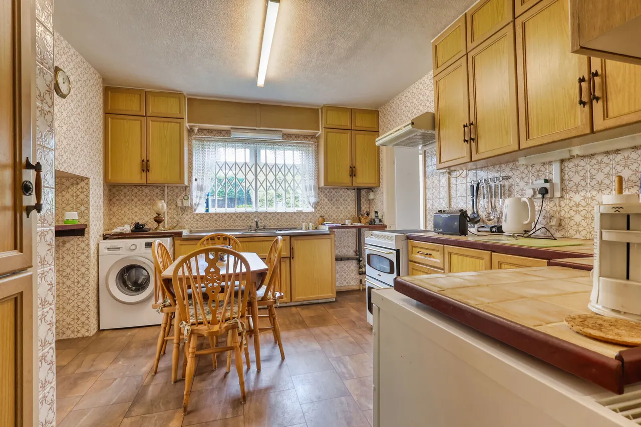 Limmer Lane, High Wycombe, HP12, photo 12
