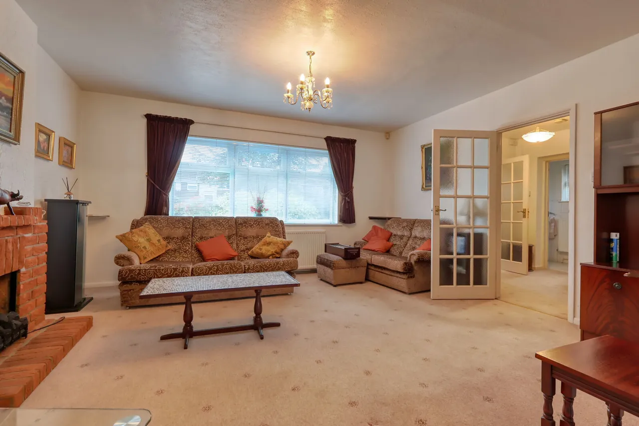 Limmer Lane, High Wycombe, HP12, photo 3