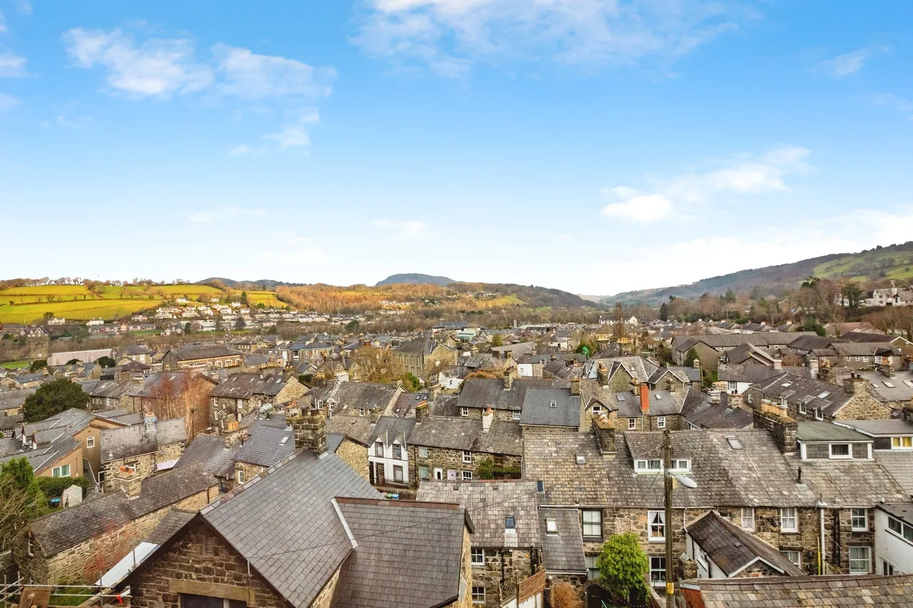 Mount Pleasant Road, Dolgellau, LL40, photo 14
