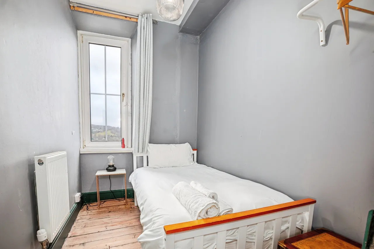 Mount Pleasant Road, Dolgellau, LL40, photo 9