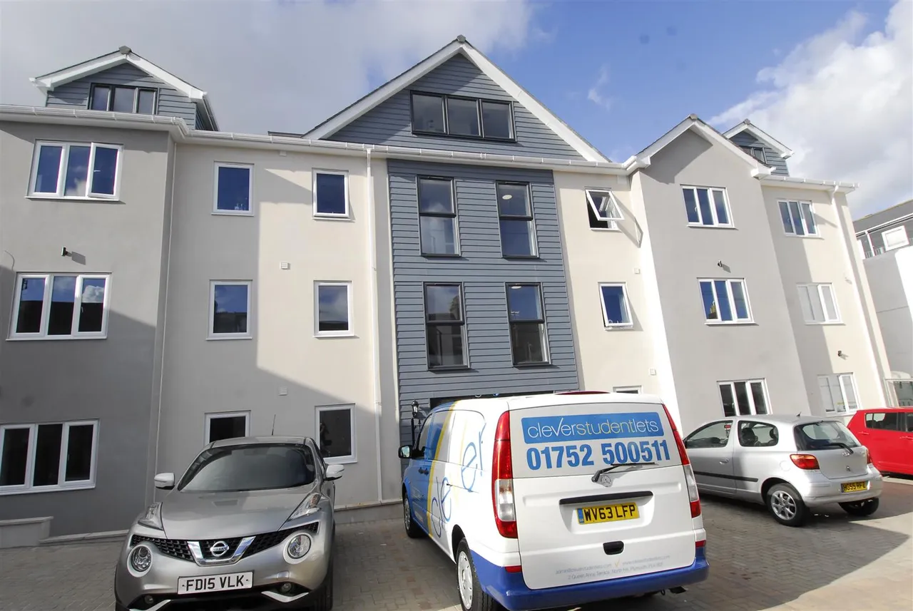 Belgrave Manor Apt, Plymouth, photo 9