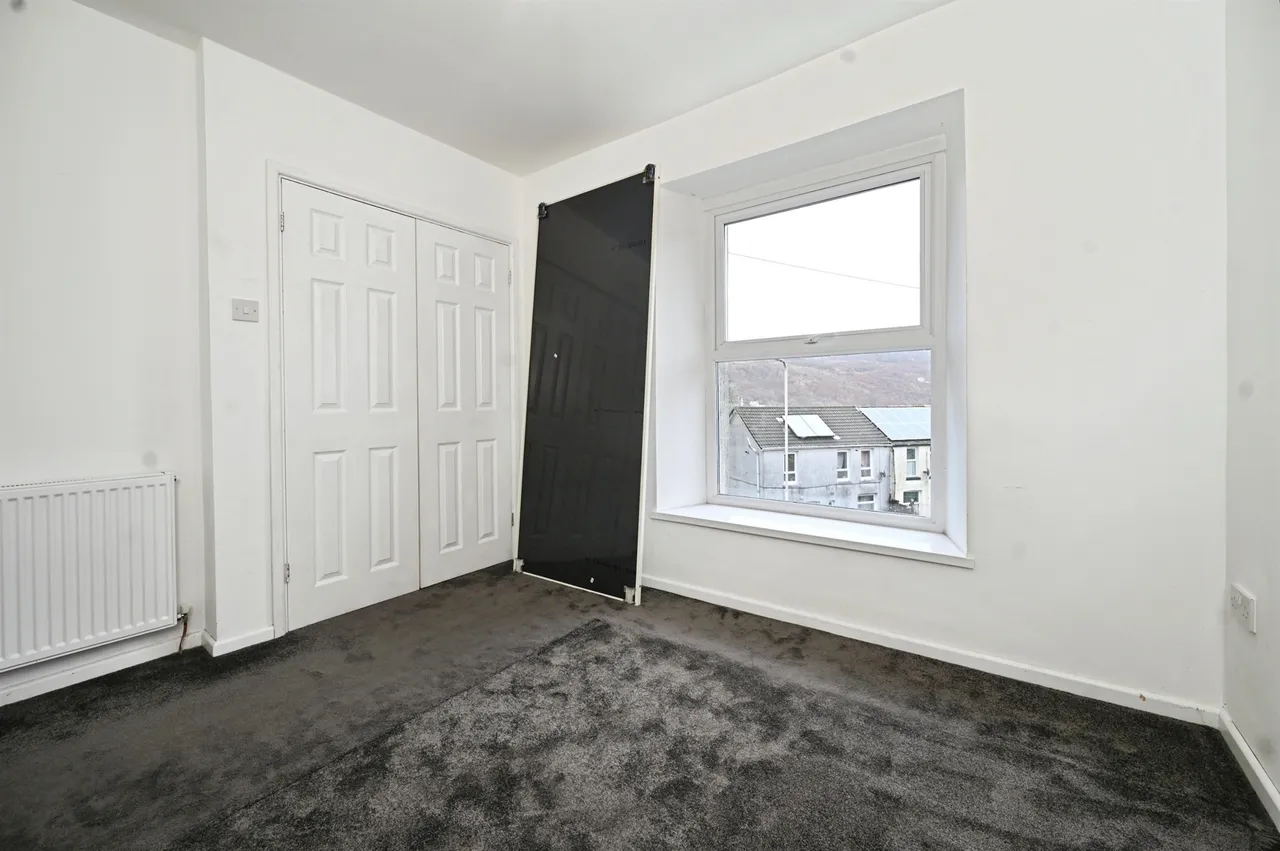Highfield Ferndale, CF43, photo 9