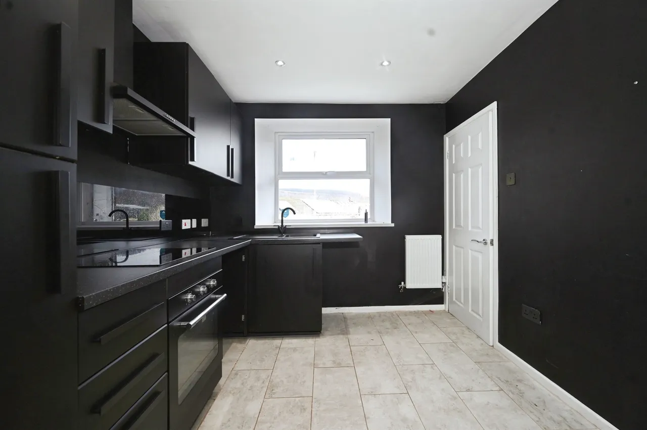 3 bed house for sale, Highfield Ferndale, CF43