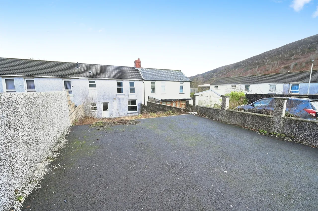 Highfield Ferndale, CF43, photo 6