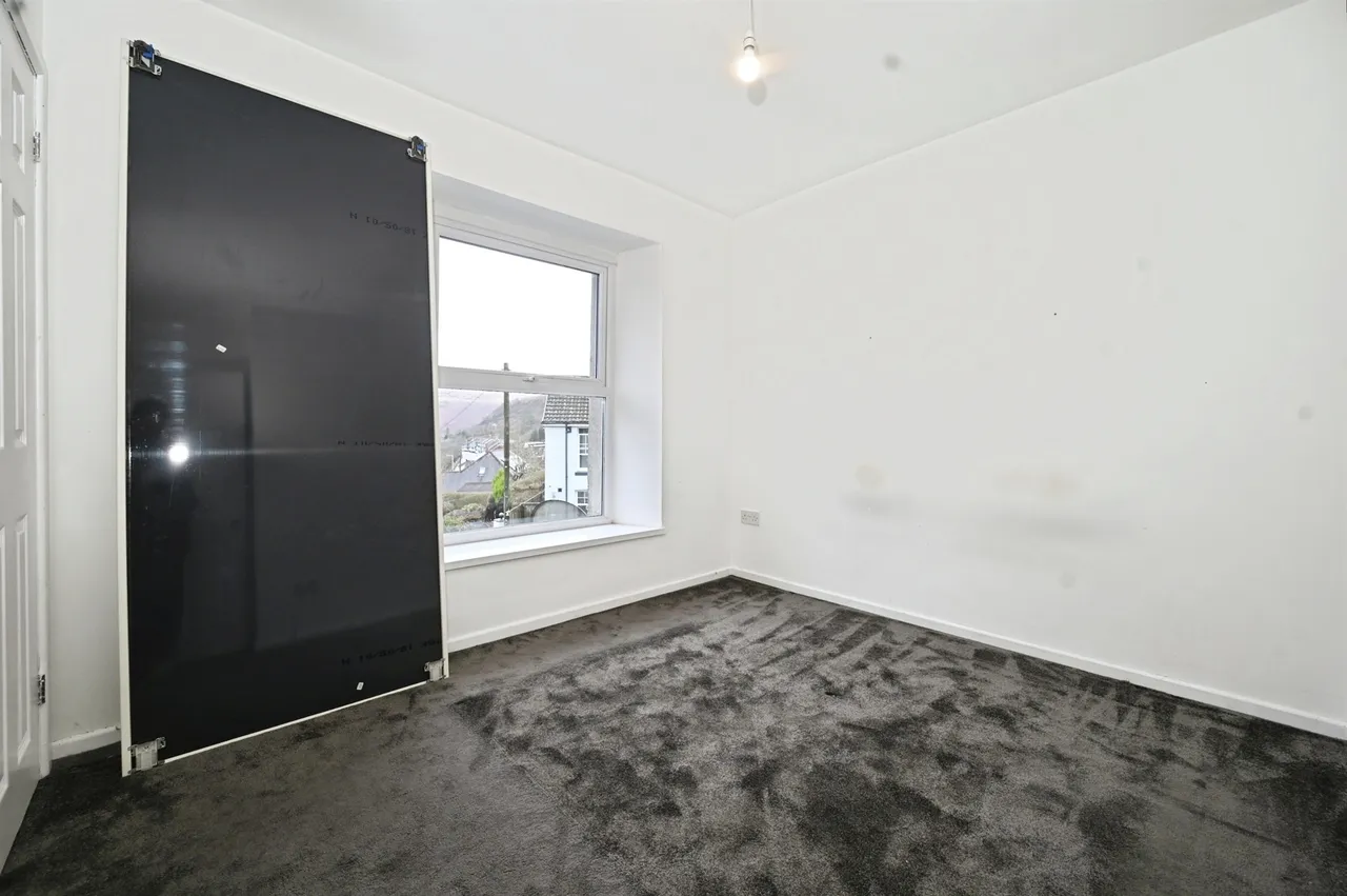 Highfield Ferndale, CF43, photo 11