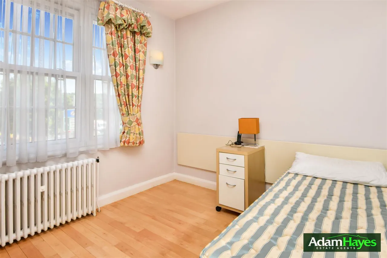 Haslemere Gardens, Finchley, N3, photo 16