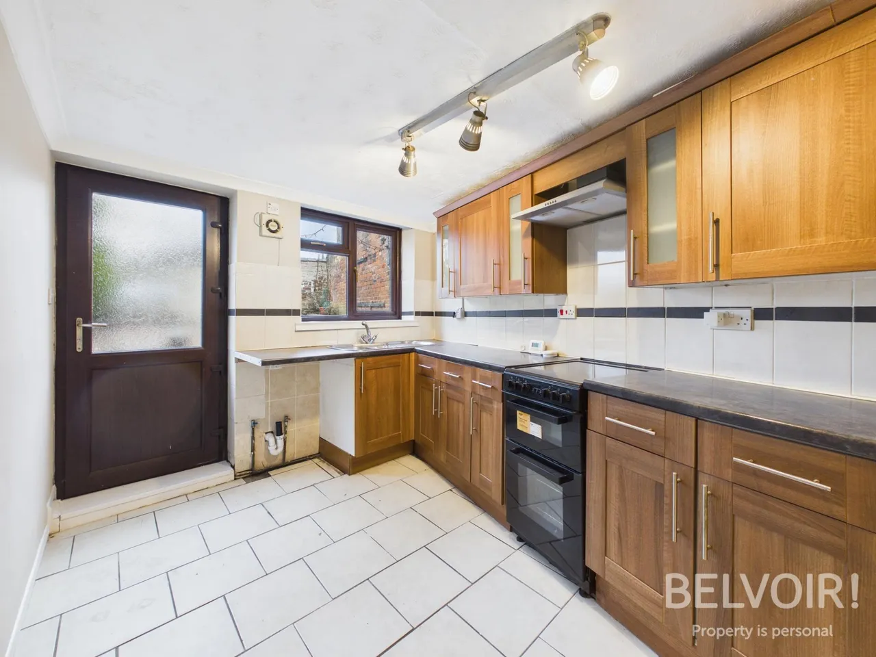 High Street, Tean, ST10, photo 3