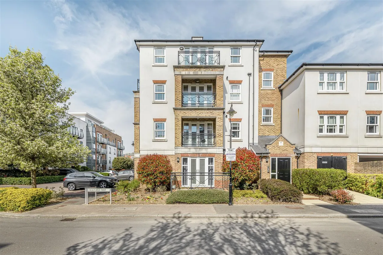 2 bed flat for sale, Holford Way, Putney, SW15