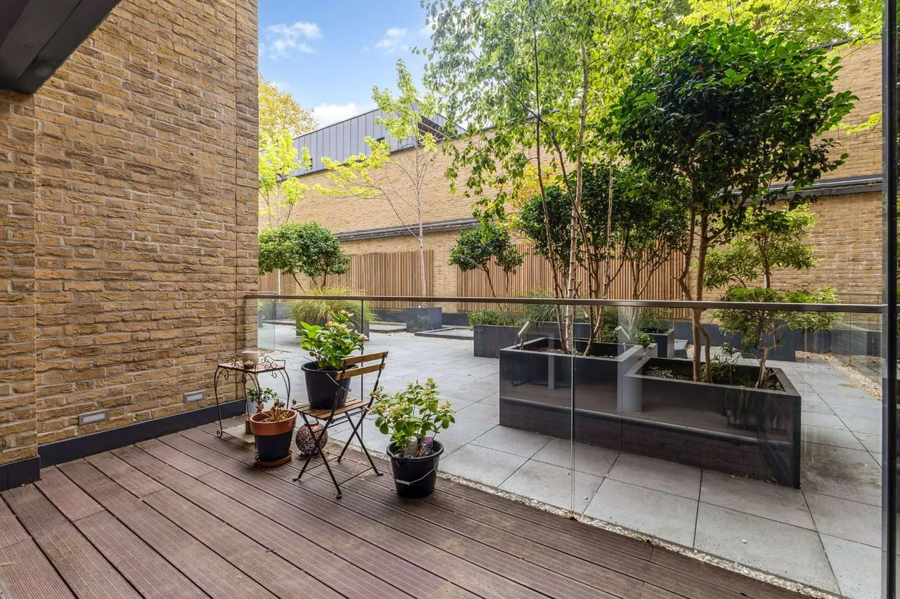Farm Lane, Fulham, London, SW6 1QA, photo 6