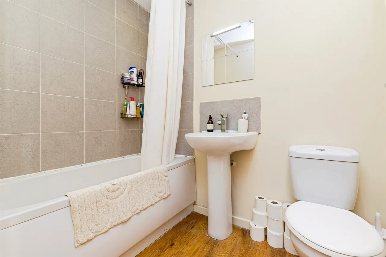 Harbour Walk, Hartlepool, TS24, photo 13