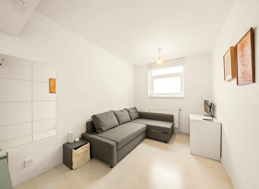 Rennie Estate, Bermondsey, SE16, photo 5