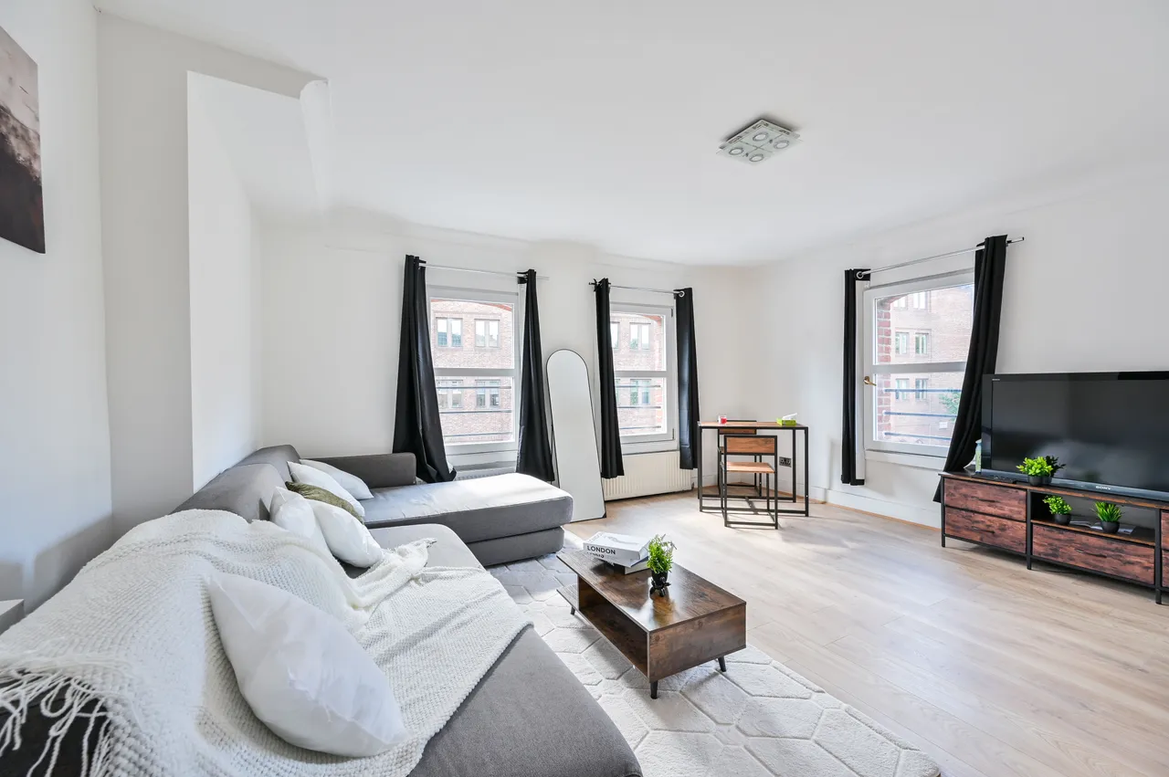 Flat A, 67 Lant Street, London, photo 3