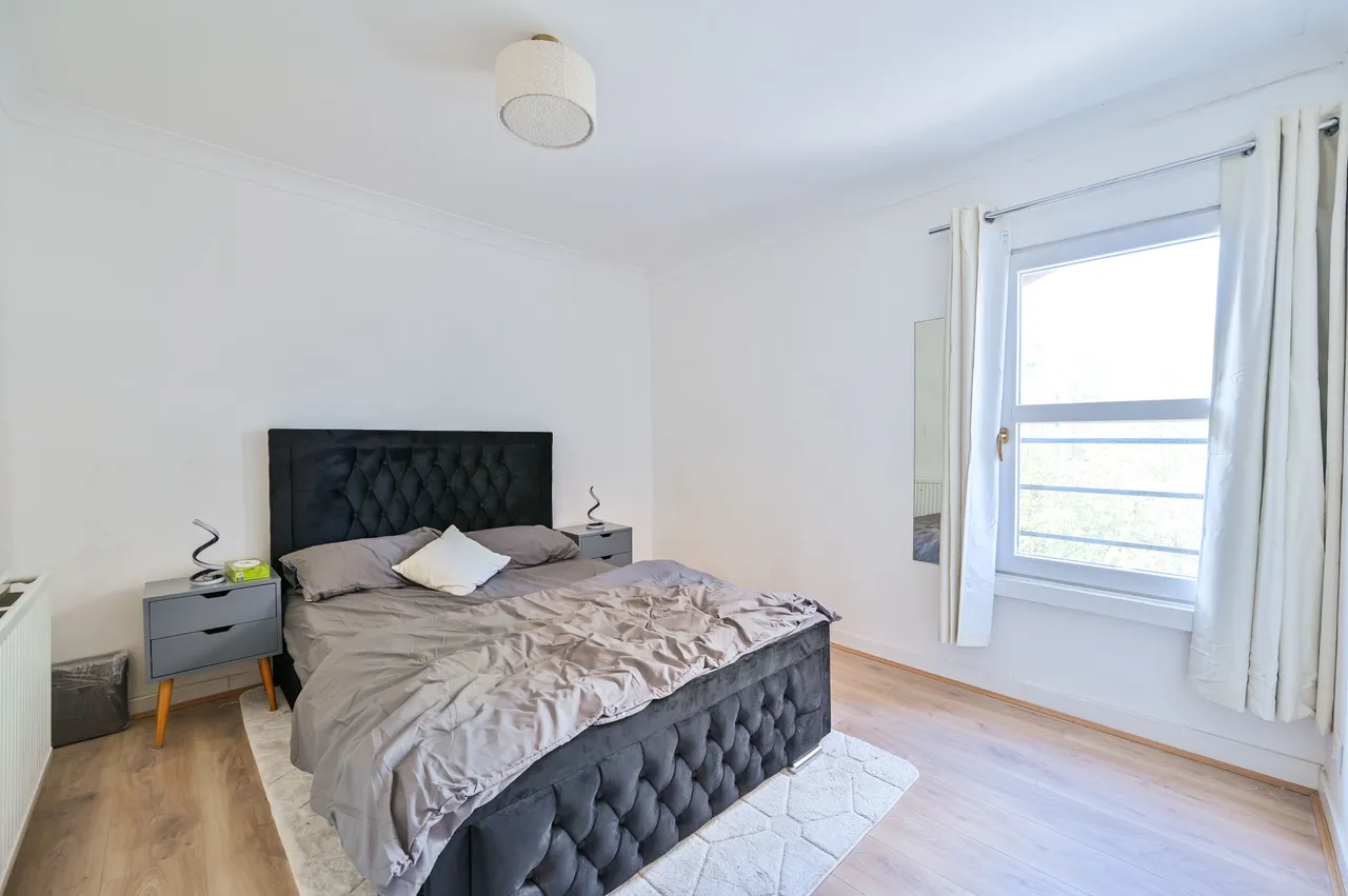 Flat A, 67 Lant Street, London, photo 4