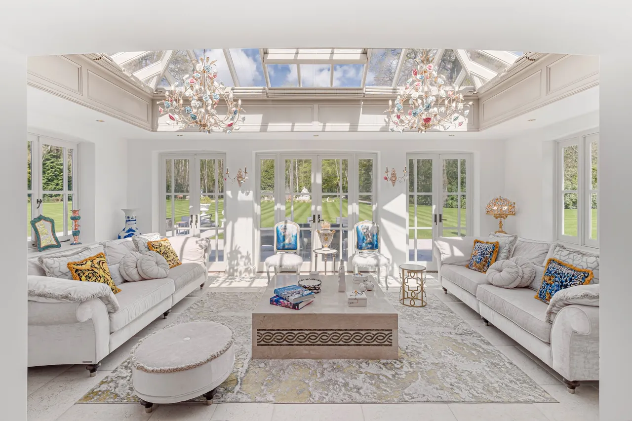 Shai Mansion, Byfleet Road, Cobham, Surrey, photo 10