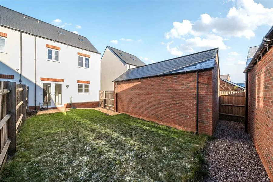 Chester Road, Bicester, OX26, photo 18