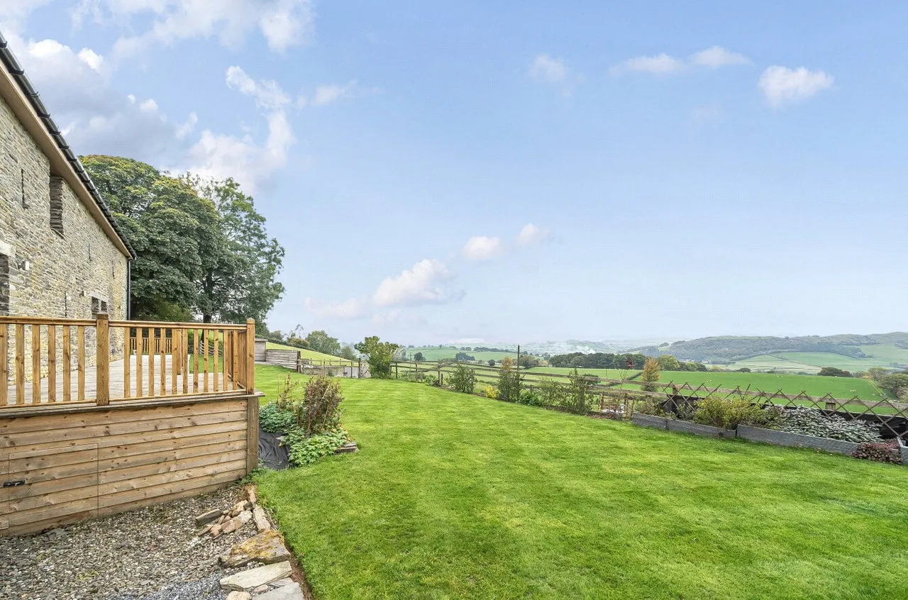 Hundred House, Llandrindod Wells, Powys, LD1 5RR, photo 2