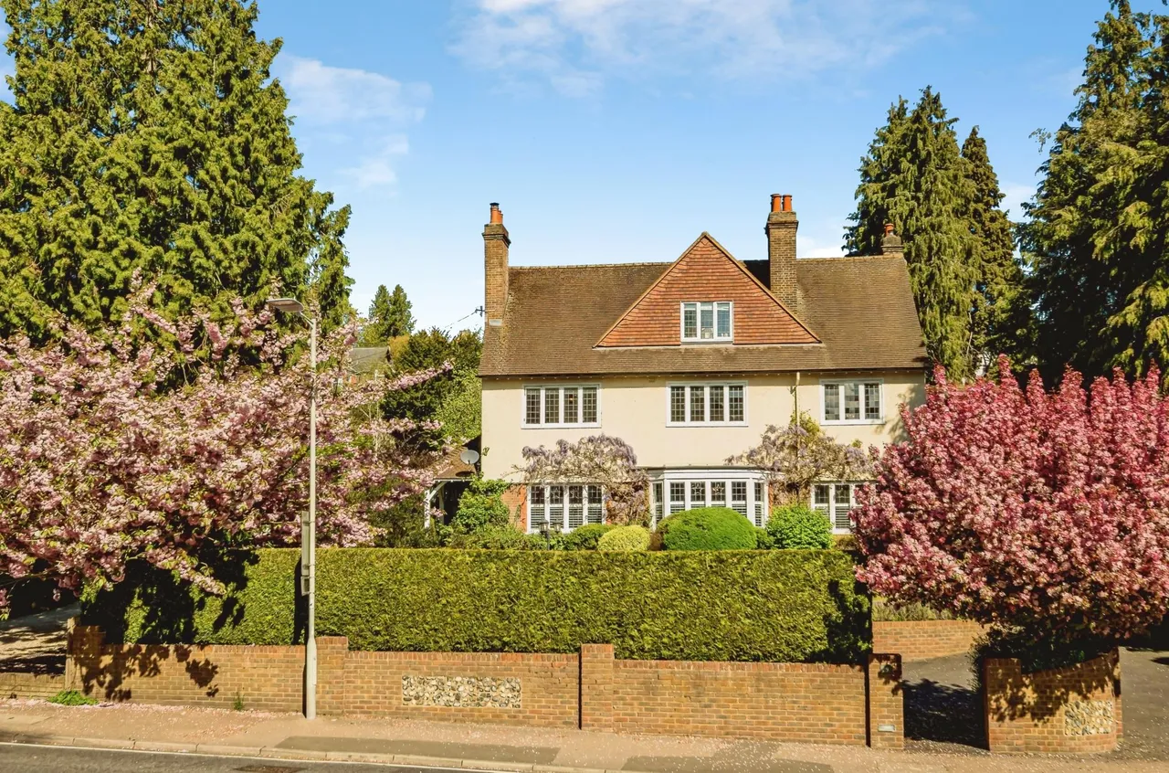 7 bed house for sale, Kings Road, Berkhamsted, HP4