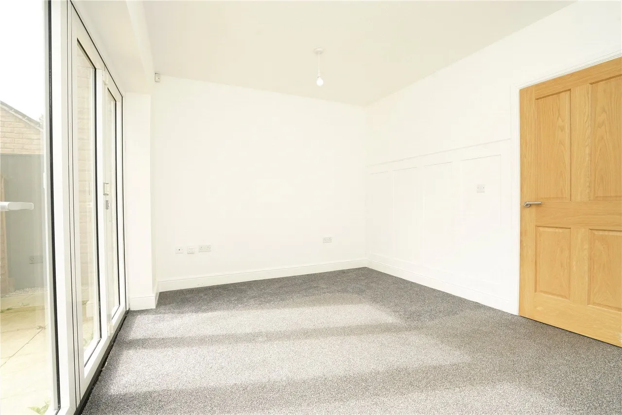 Imperial Close, Wakefield, WF2, photo 14