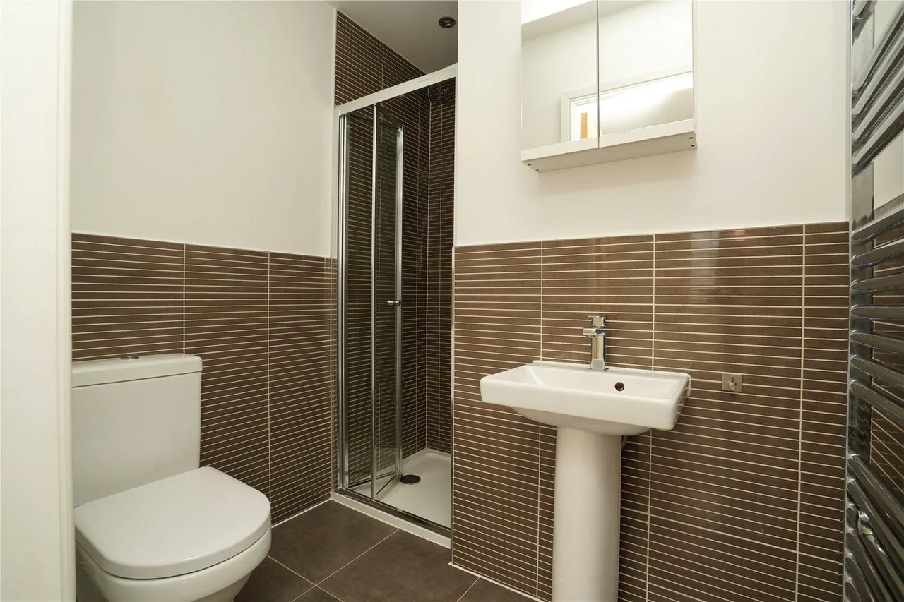 Imperial Close, Wakefield, WF2, photo 7