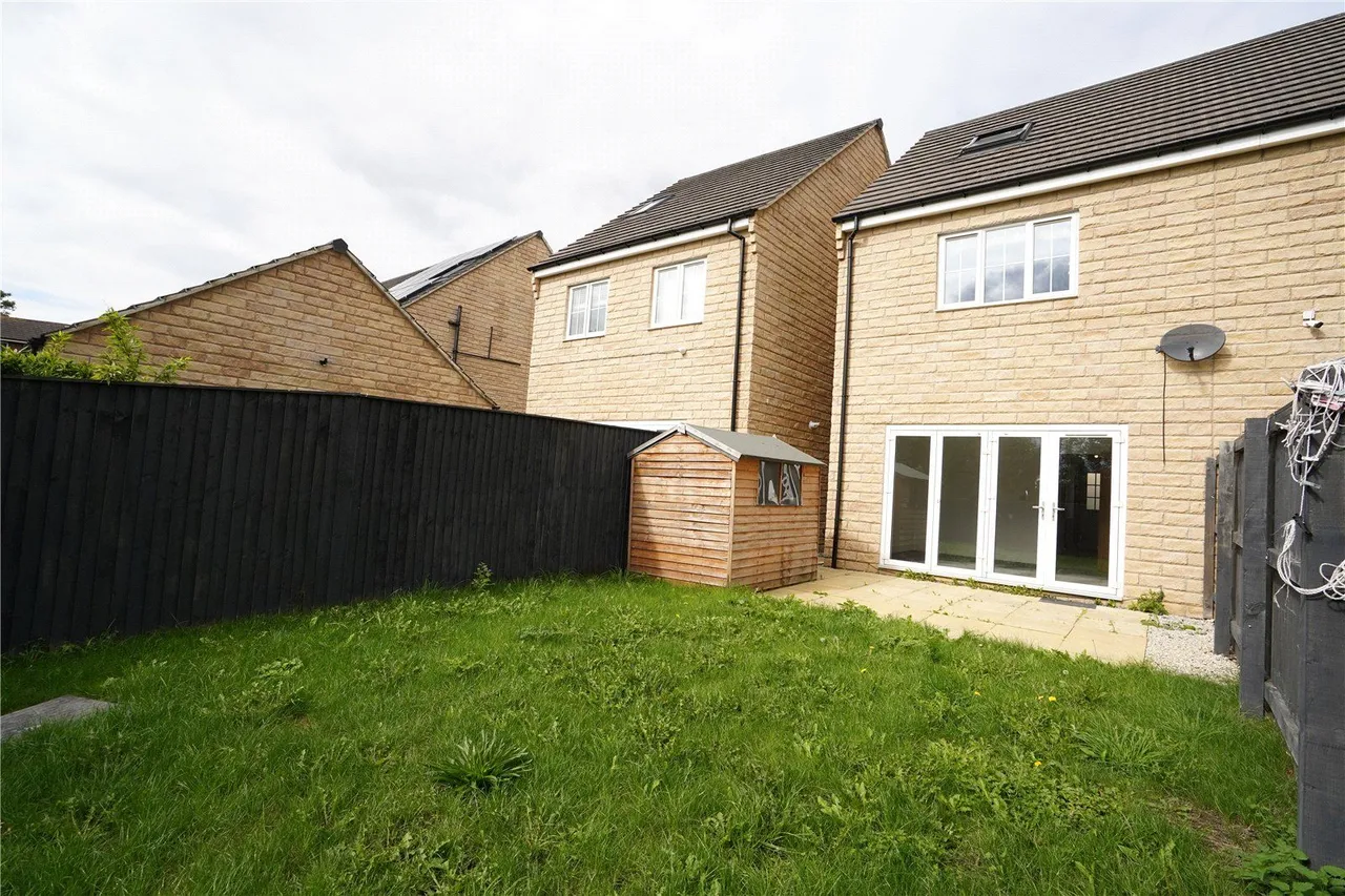 Imperial Close, Wakefield, WF2, photo 22