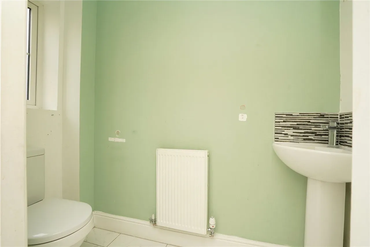 Imperial Close, Wakefield, WF2, photo 13