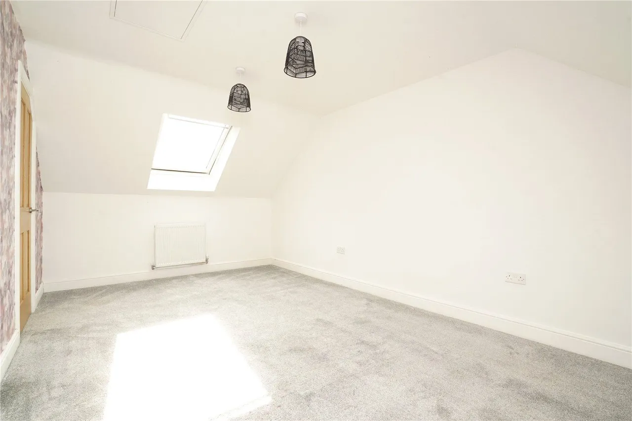 Imperial Close, Wakefield, WF2, photo 6