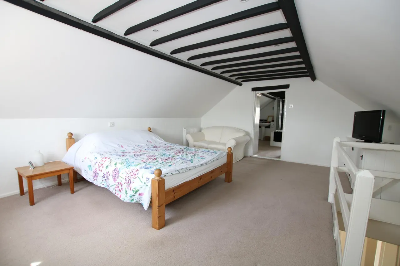 High Street, Reepham, LN3, photo 12