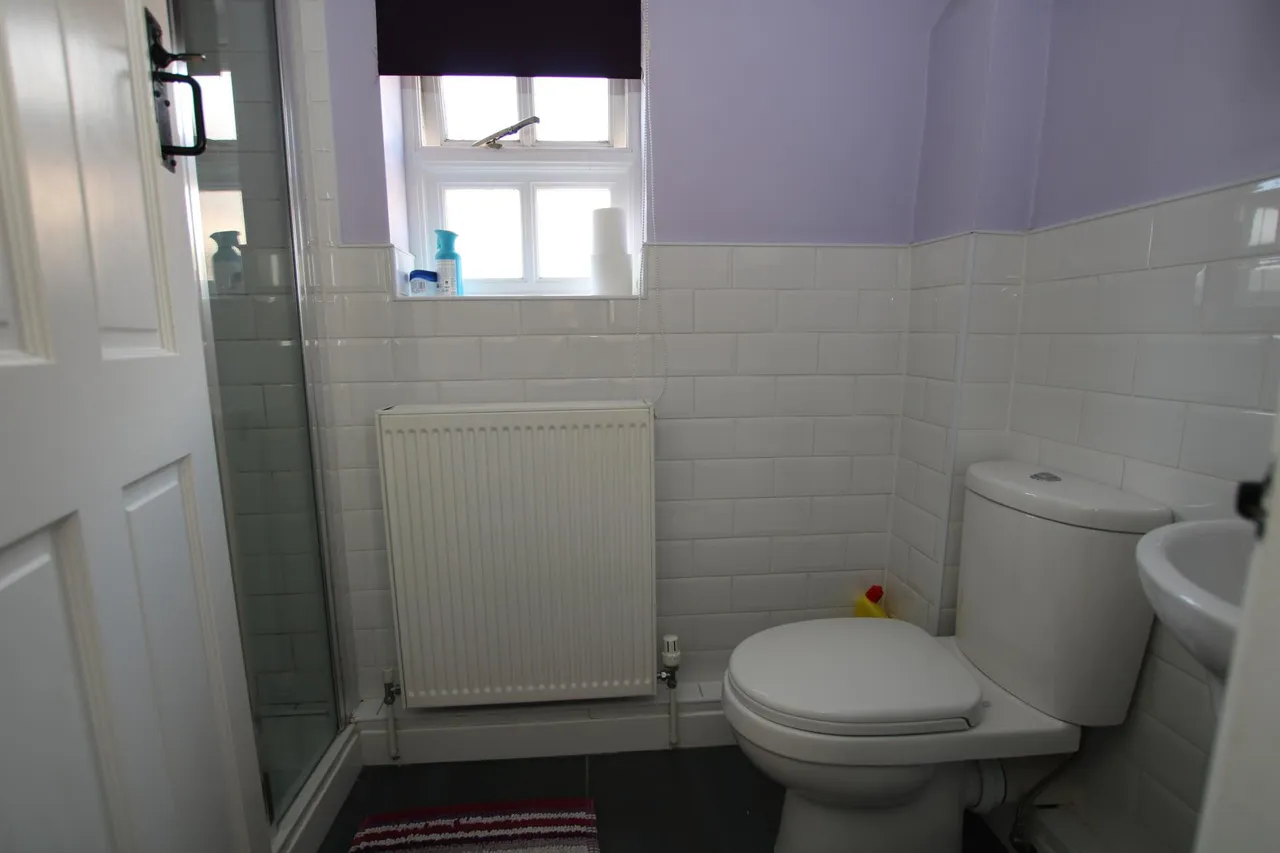 High Street, Reepham, LN3, photo 8