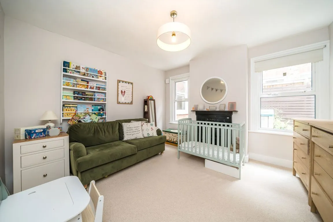 Sternhold Avenue, SW2, photo 7