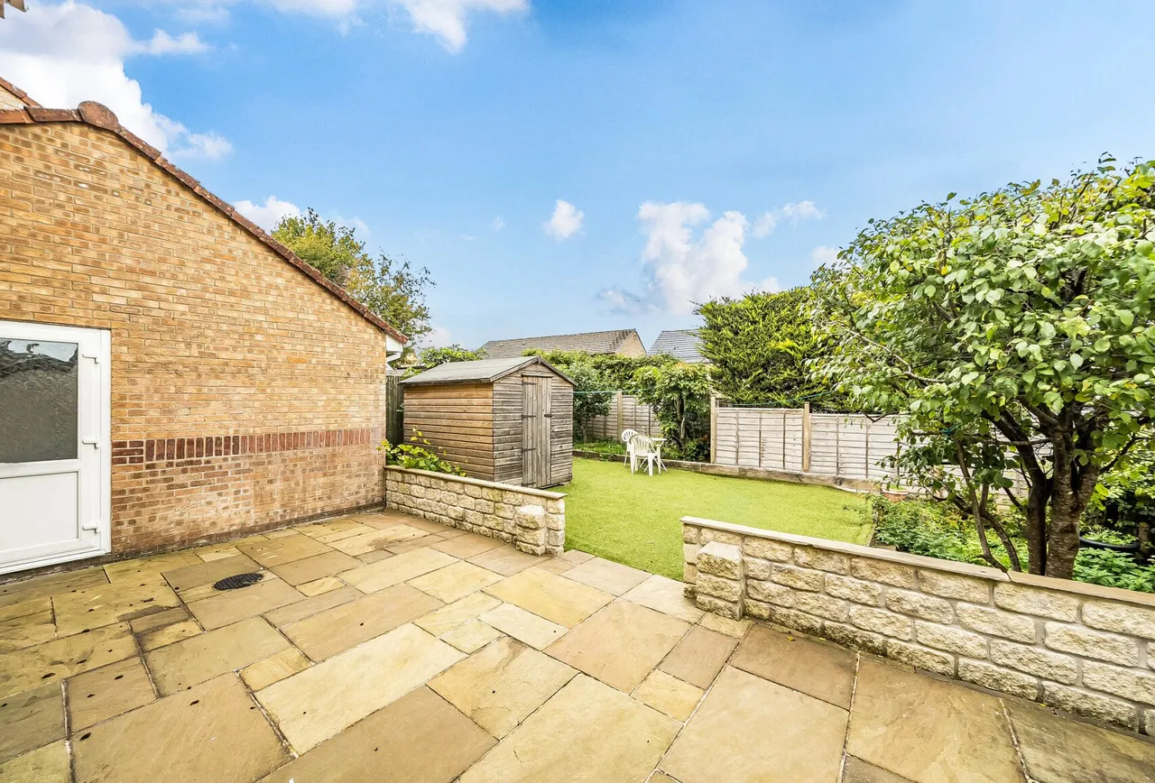 Naishes Avenue, Somerset, Peasedown St. John, BA2 8TW, photo 17