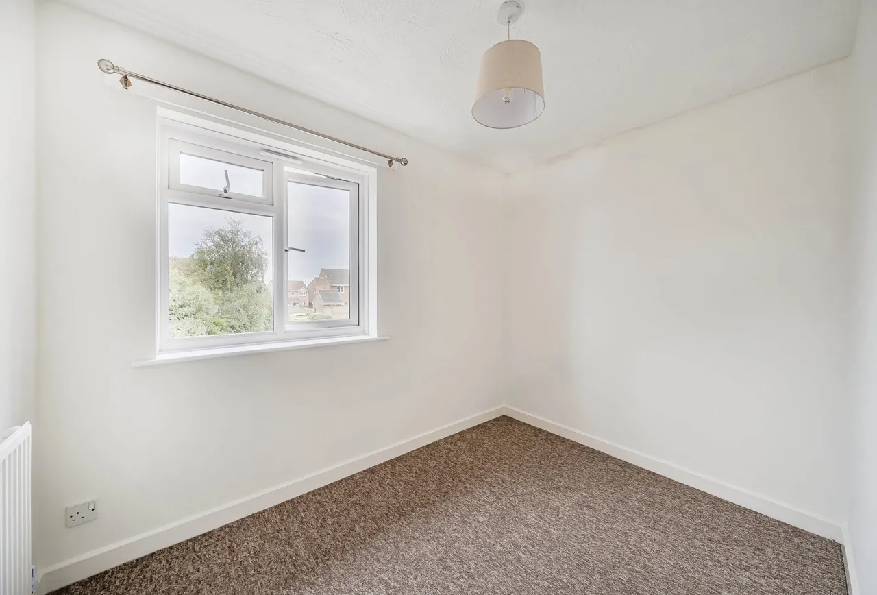 Naishes Avenue, Somerset, Peasedown St. John, BA2 8TW, photo 15