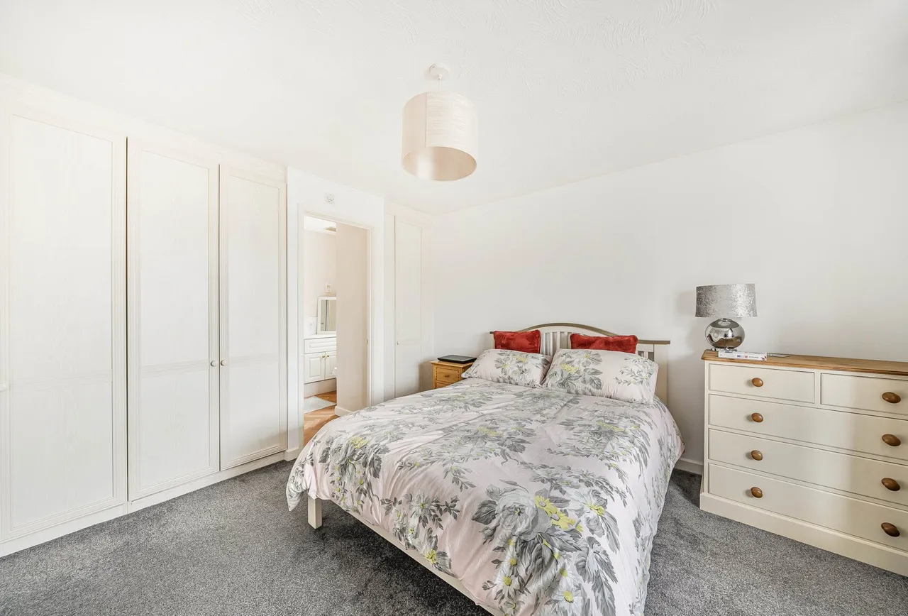 Naishes Avenue, Somerset, Peasedown St. John, BA2 8TW, photo 13