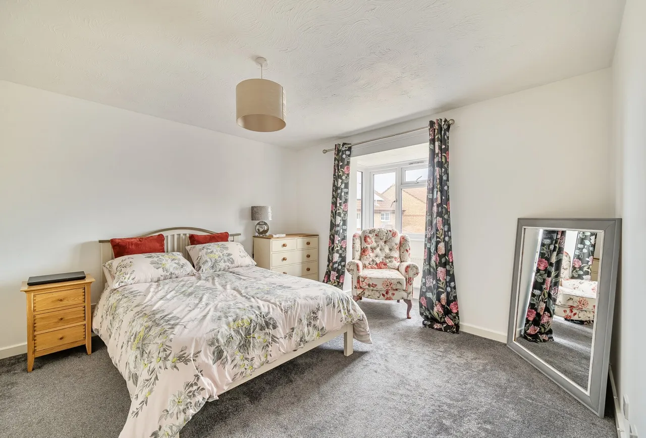 Naishes Avenue, Somerset, Peasedown St. John, BA2 8TW, photo 9