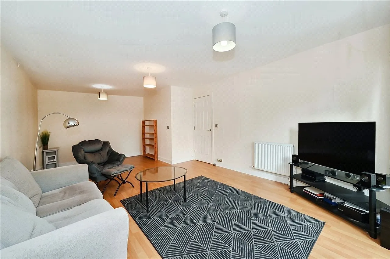 Leven Road, London, E14, photo 4