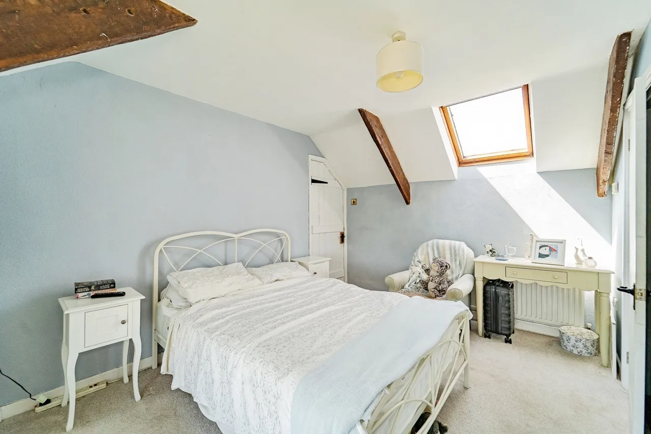 Holloway Hill, Penally, SA70, photo 13