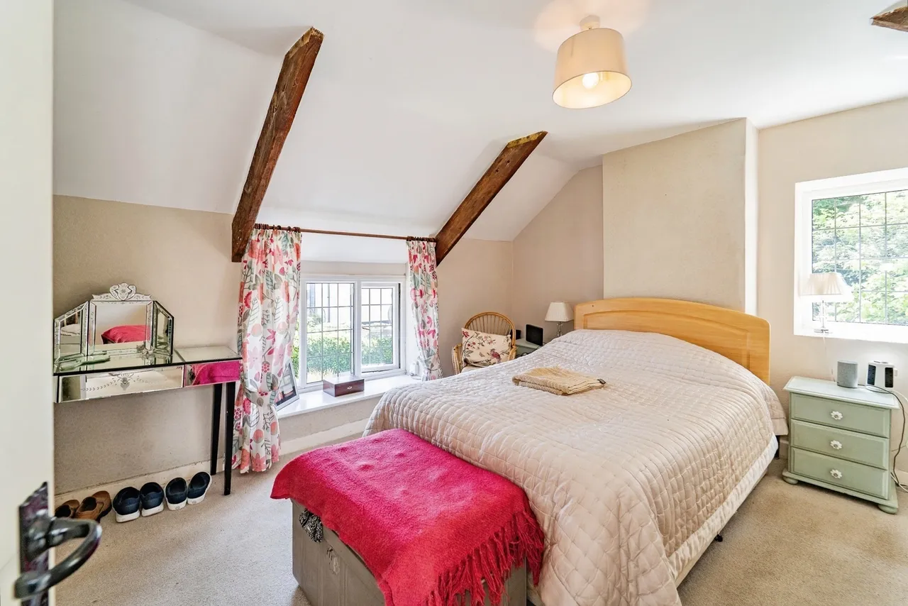 Holloway Hill, Penally, SA70, photo 11