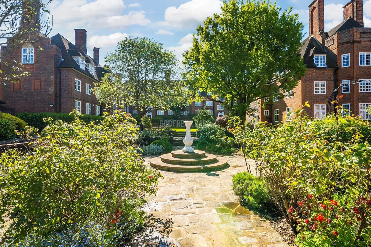 Hampstead Way, Hampstead Garden Suburb, NW11, photo 15