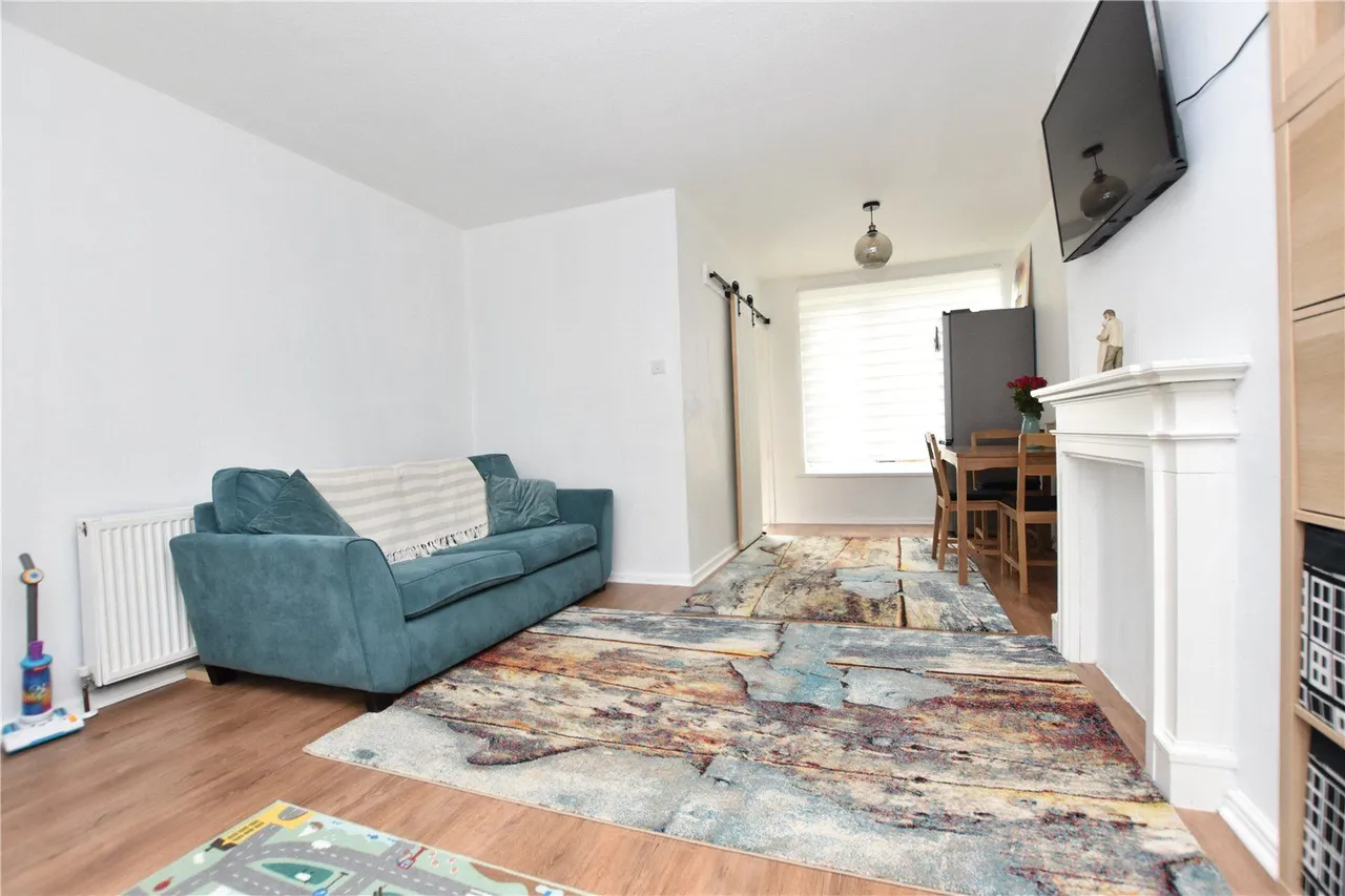 Margaret Close, Morley, LS27, photo 11
