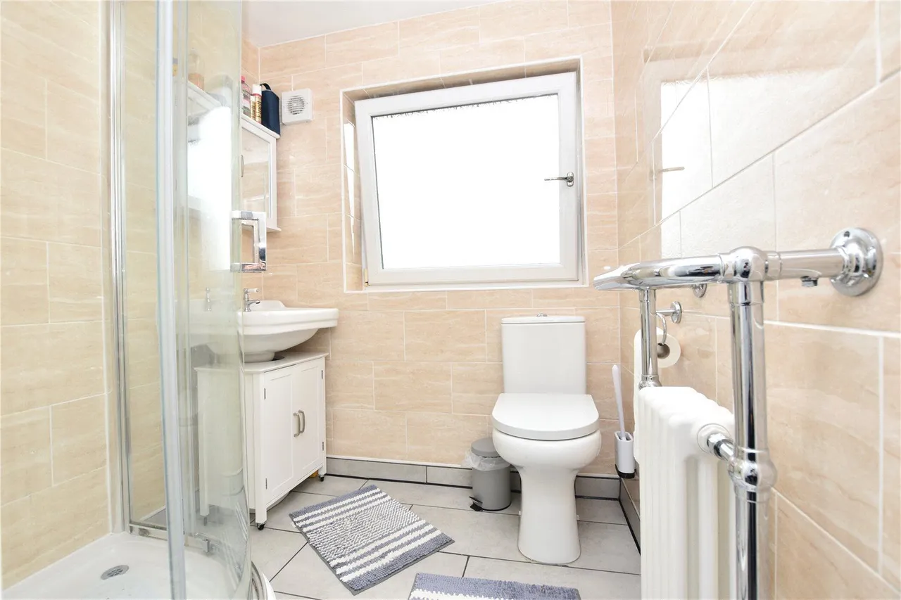 Margaret Close, Morley, LS27, photo 7