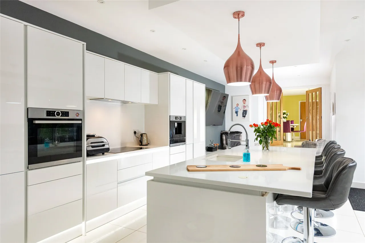 York Road, Wollaston, NN29, photo 5