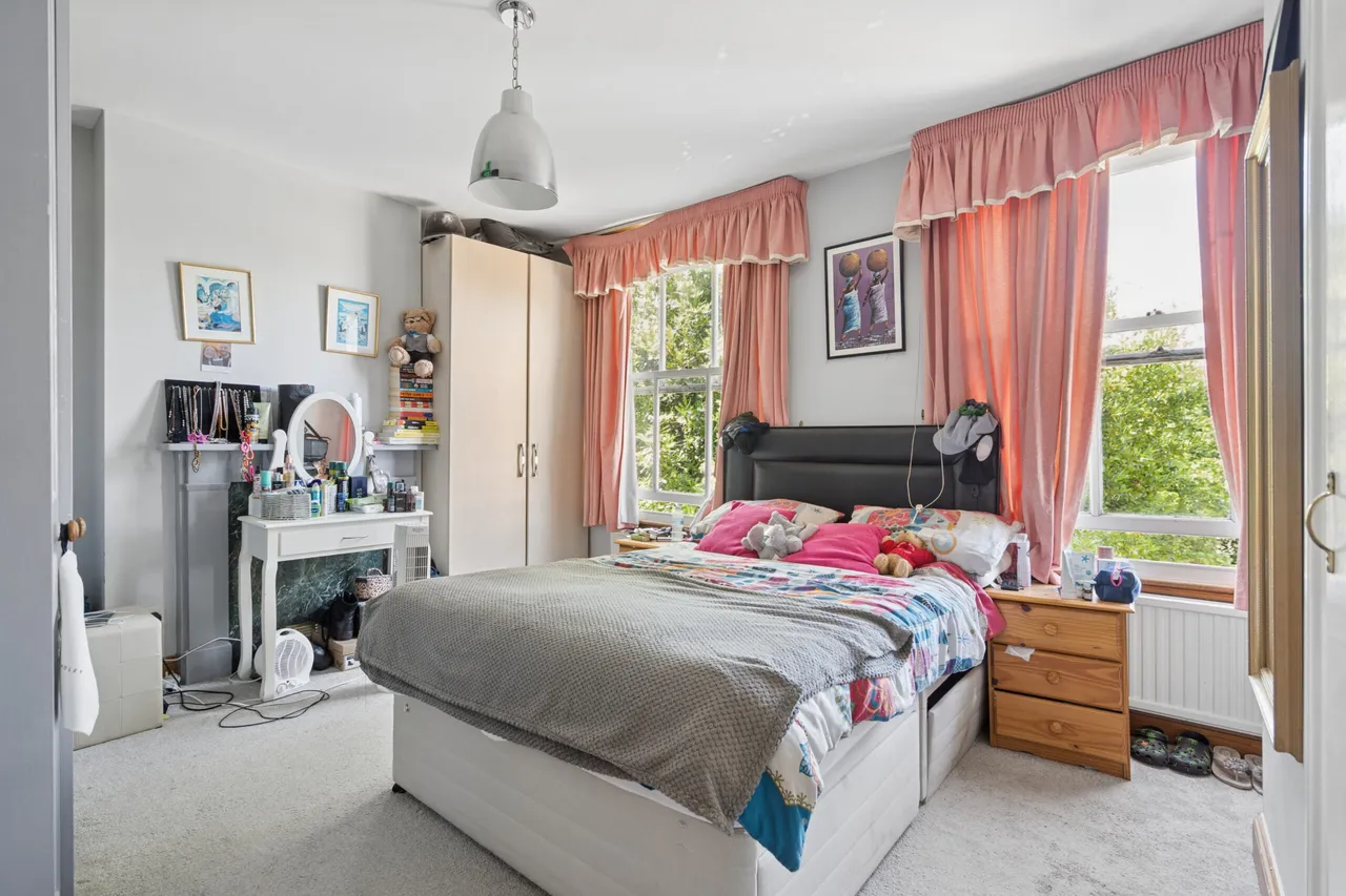 Little Bushey Lane, Bushey, Bushey, WD23 4RN, photo 7