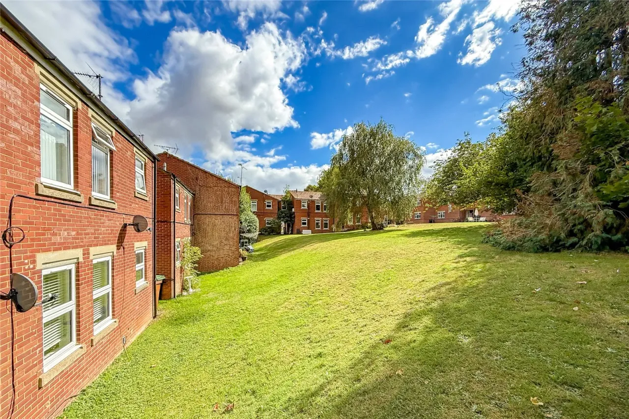 Waldegrave Park, Harpenden, AL5, photo 8