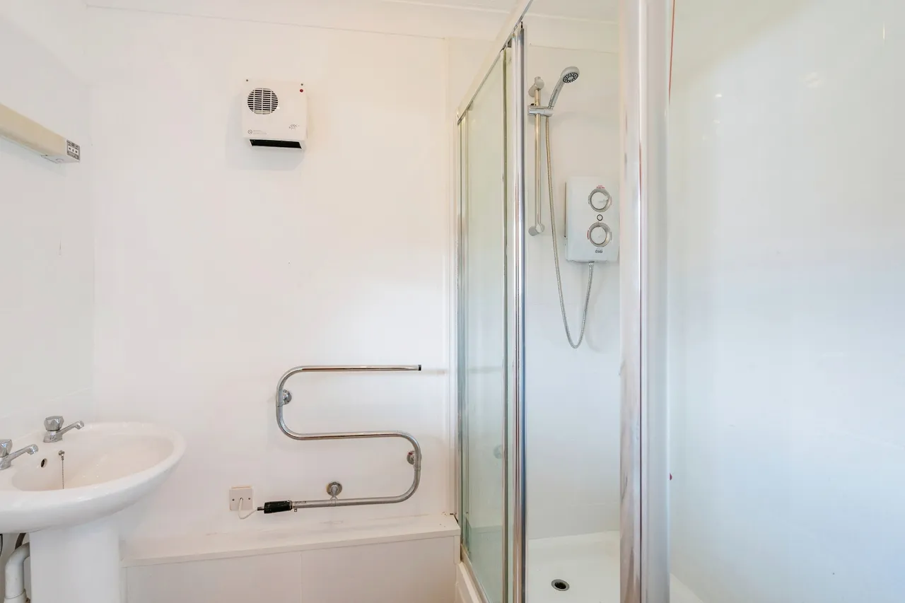 Nyetimber Lane, Bognor Regis, PO21, photo 5