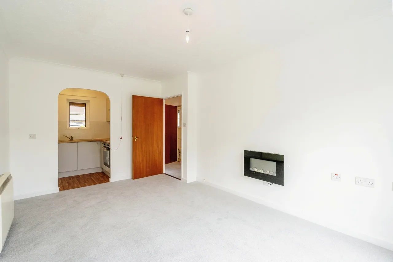 Nyetimber Lane, Bognor Regis, PO21, photo 11