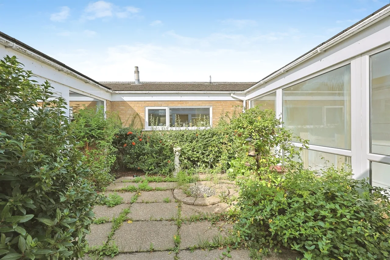 Warrens Way, Tacolneston, NR16, photo 14
