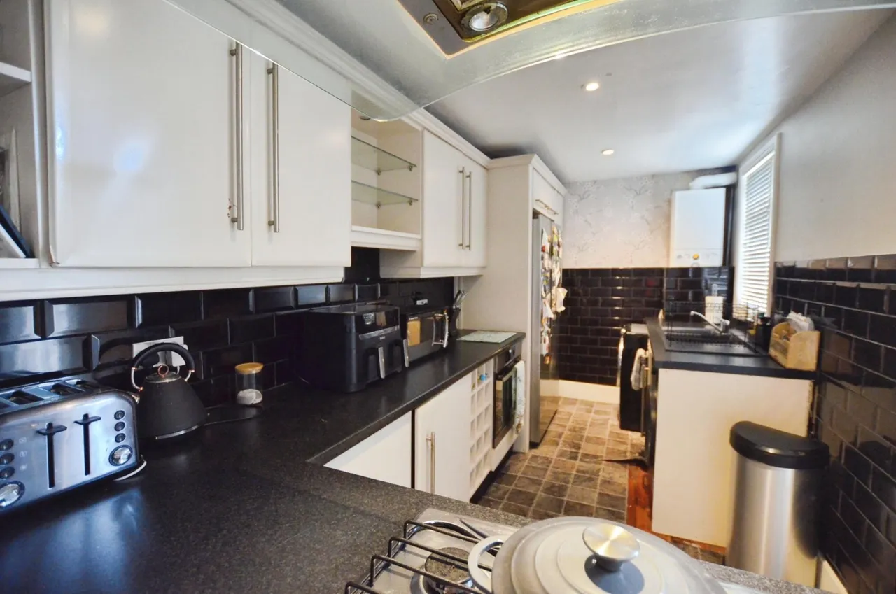 Laverack Street, Sheffield, S13, photo 4